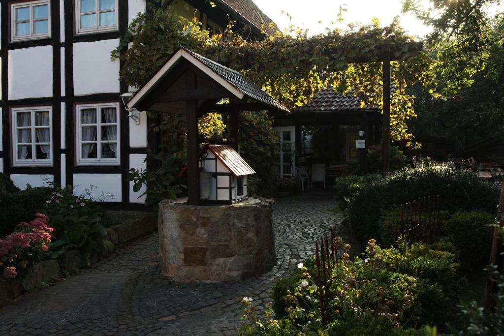 Hotel Cafe Am Stift Hessisch Oldendorf Exterior foto
